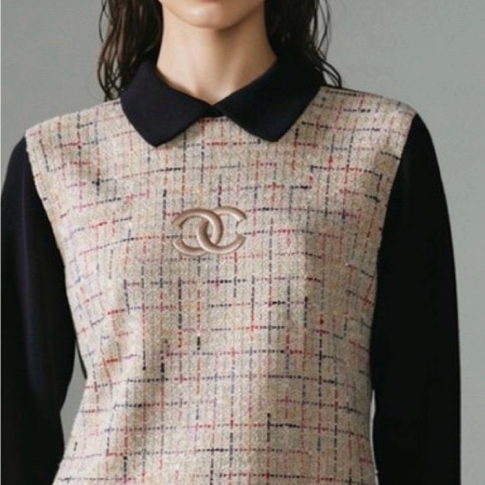 RARE 90s Chanel Boutique Tweed Panel Collared Wool Sweater CC Button Back